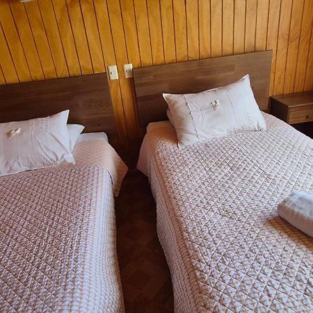 Hostal Nancy Puerto Natales Ngoại thất bức ảnh