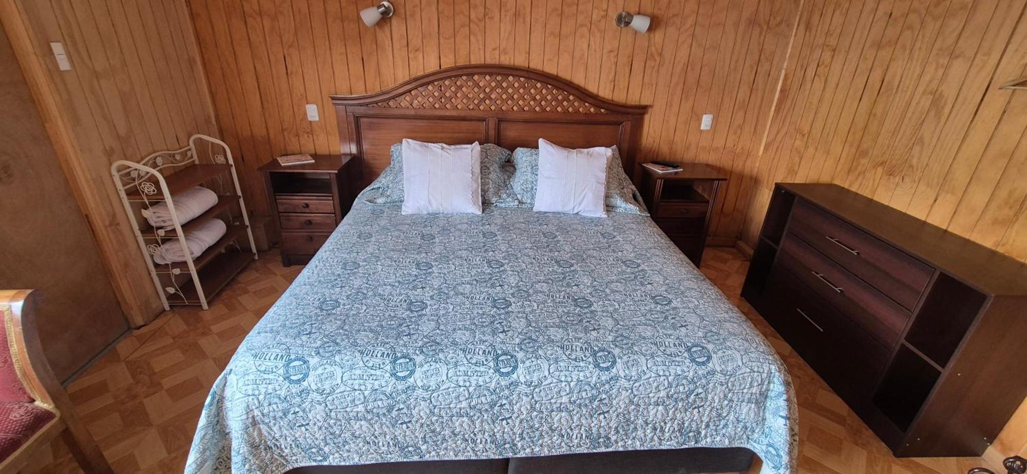 Hostal Nancy Puerto Natales Ngoại thất bức ảnh